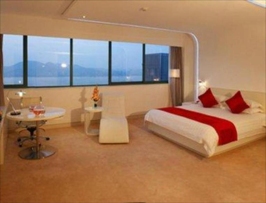 Ramada Plaza By Wyndham Hangzhou Riverside מראה חיצוני תמונה
