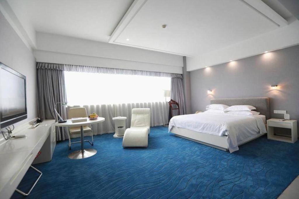 Ramada Plaza By Wyndham Hangzhou Riverside מראה חיצוני תמונה