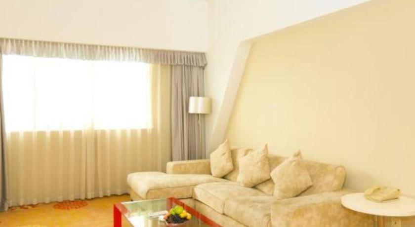 Ramada Plaza By Wyndham Hangzhou Riverside מראה חיצוני תמונה