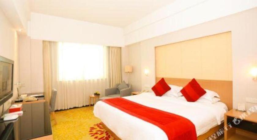 Ramada Plaza By Wyndham Hangzhou Riverside מראה חיצוני תמונה